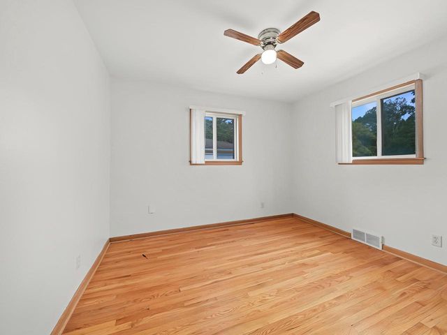 426 RUSHMORE Lane, Madison, WI 53711
