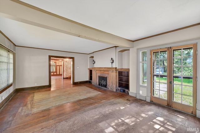 608 N Michigan Street, Plymouth, IN 46563