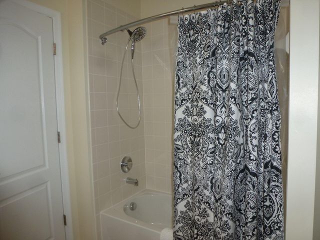 44351 OAKMONT MANOR SQ, Ashburn, VA 20147