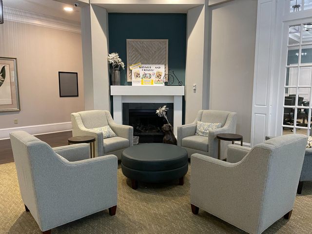 44351 OAKMONT MANOR SQ, Ashburn, VA 20147