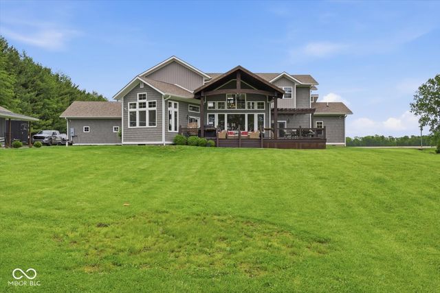4097 N 200 E, Shelbyville, IN 46176