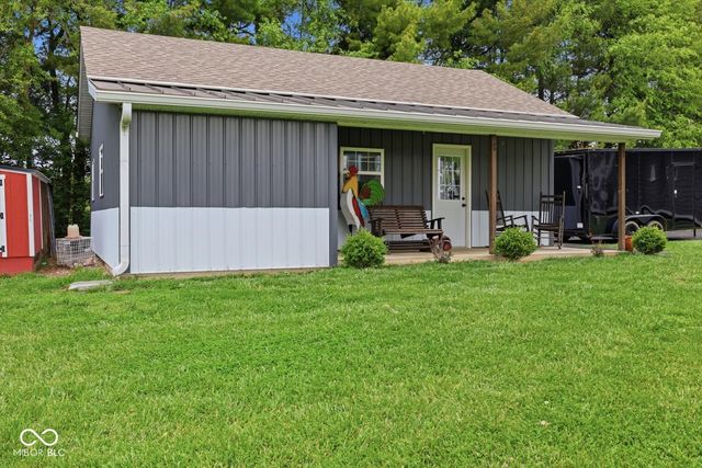 4097 N 200 E, Shelbyville, IN 46176