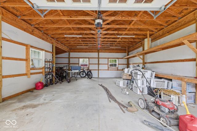 4097 N 200 E, Shelbyville, IN 46176