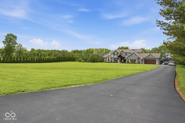 4097 N 200 E, Shelbyville, IN 46176