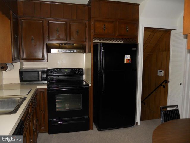 223 MAYER ST, Reading, PA 19606