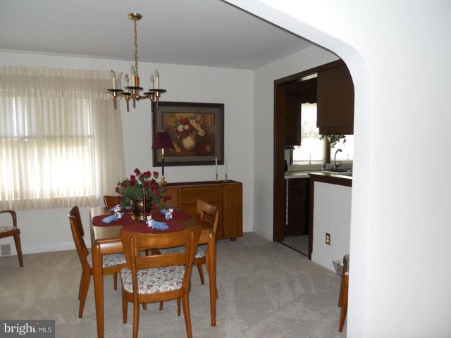 223 MAYER ST, Reading, PA 19606