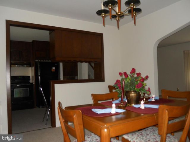 223 MAYER ST, Reading, PA 19606