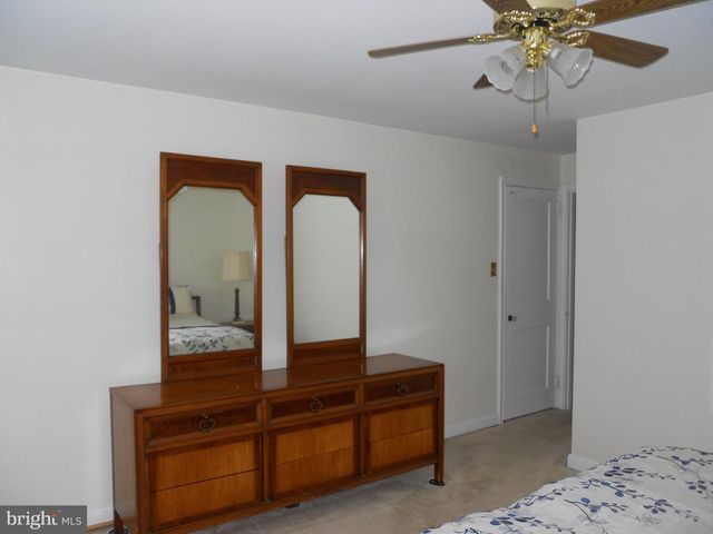 223 MAYER ST, Reading, PA 19606