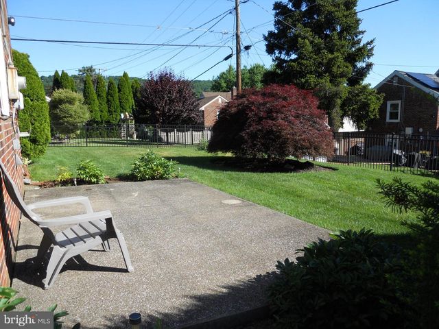 223 MAYER ST, Reading, PA 19606
