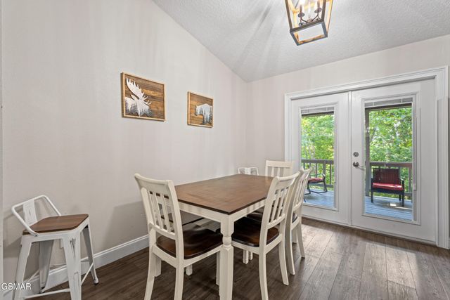 240 Bob Hollow Road, Sevierville, TN 37876