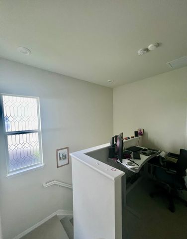 4924 Greenway Drive, Hollywood, FL 33021