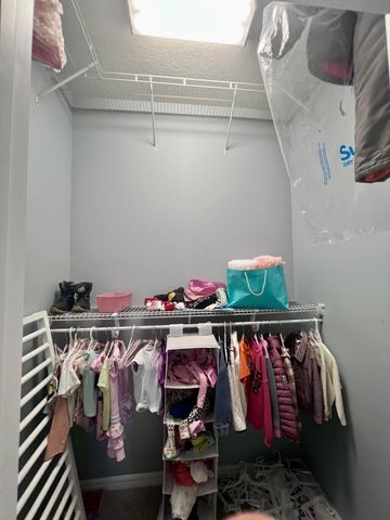 4924 Greenway Drive, Hollywood, FL 33021