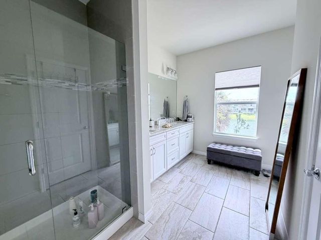 4924 Greenway Drive, Hollywood, FL 33021