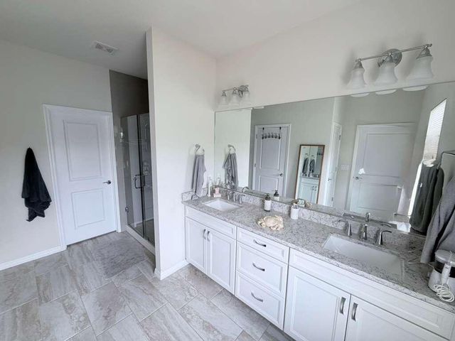 4924 Greenway Drive, Hollywood, FL 33021