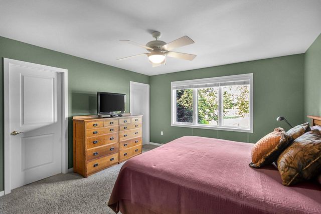 36 Fawn Ridge Circle, Middleton, WI 53562