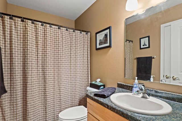 36 Fawn Ridge Circle, Middleton, WI 53562