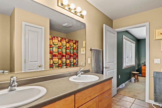 36 Fawn Ridge Circle, Middleton, WI 53562