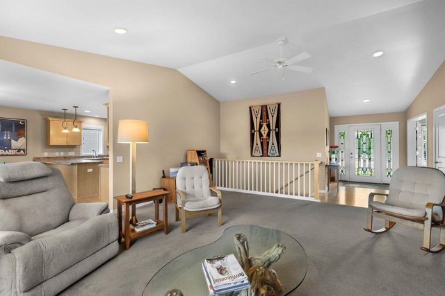 36 Fawn Ridge Circle, Middleton, WI 53562