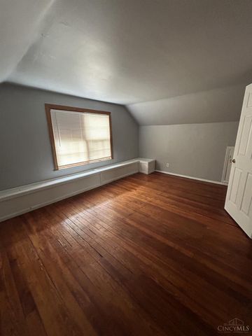 2838 Montana Avenue, Cincinnati, OH 45211