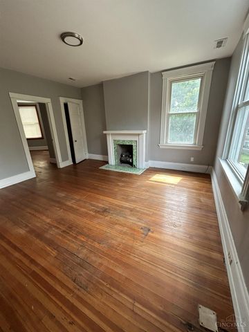 2838 Montana Avenue, Cincinnati, OH 45211