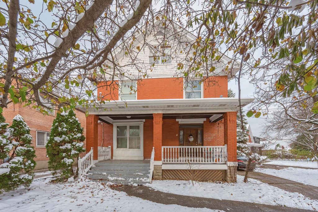 2838 Montana Avenue, Cincinnati, OH 45211