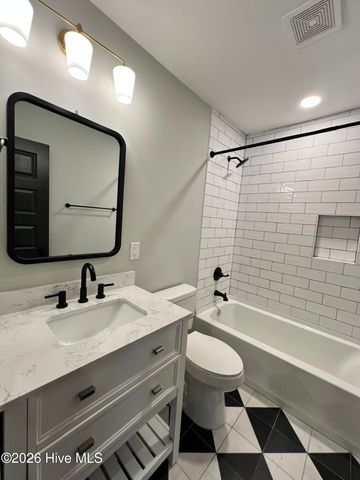 616 S 9th Street, Wilmington, NC 28401