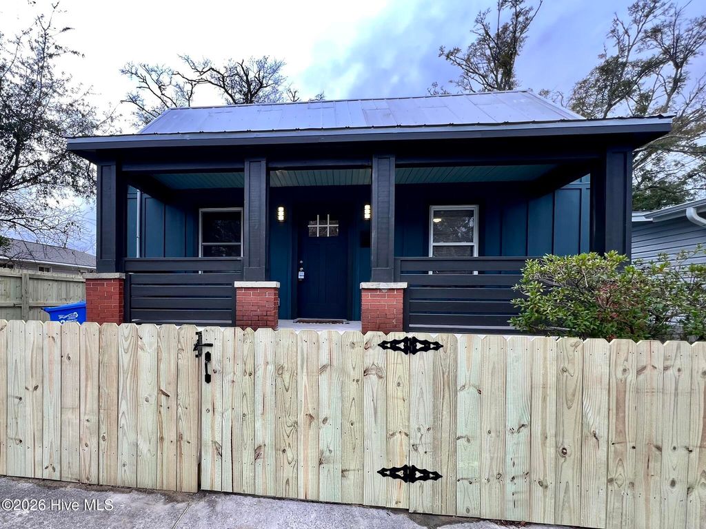 616 S 9th Street, Wilmington, NC 28401