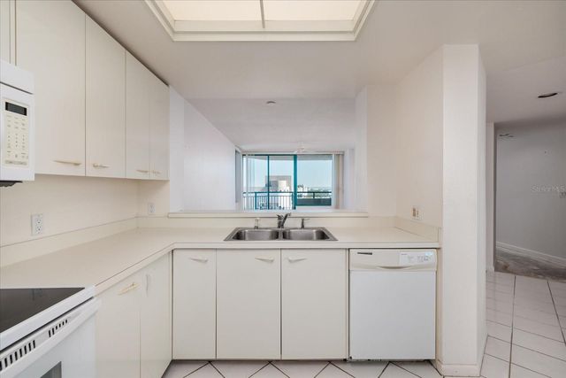 1540 GULF BOULEVARD 2205, Clearwater Beach, FL 33767