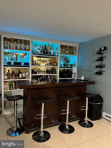 1801 CRUMS MILL RD, Harrisburg, PA 17110