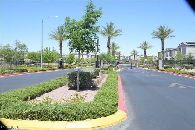 1947 Karner Blue Avenue, North Las Vegas, NV 89031