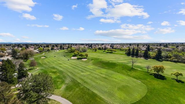6040 Buckskin Ln, Roseville, CA 95747