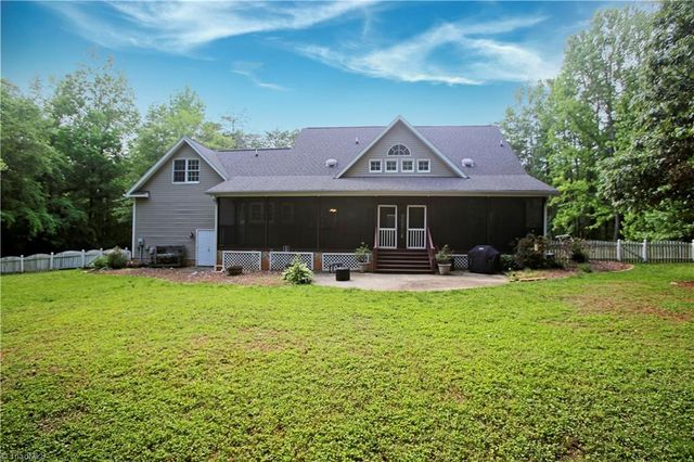 3201 Annry Drive, Summerfield, NC 27358