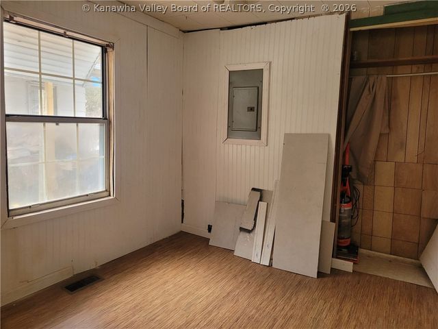 637 South Ruffner Road, Charleston, WV 25314