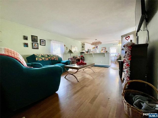 22 Ambassador Drive, Wayne, NJ 07470