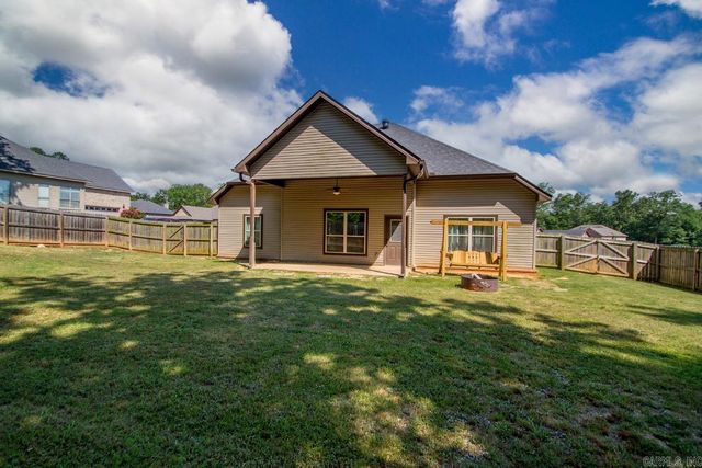 4015 Lantern Hill, Benton, AR 72019