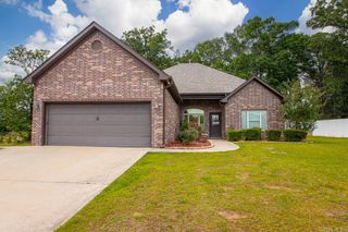 4015 Lantern Hill, Benton, AR 72019