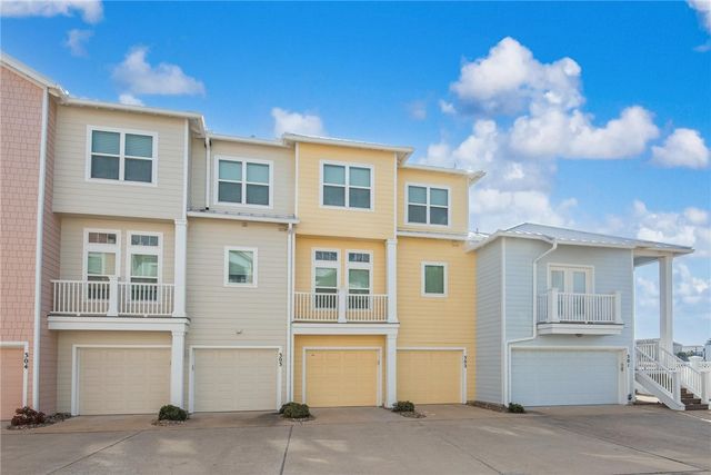 14890 Granada Dr 302, Corpus Christi, TX 78418