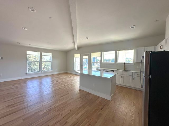 6283 La Vista Drive 301, Dallas, TX 75214