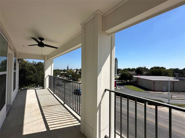 6283 La Vista Drive 301, Dallas, TX 75214