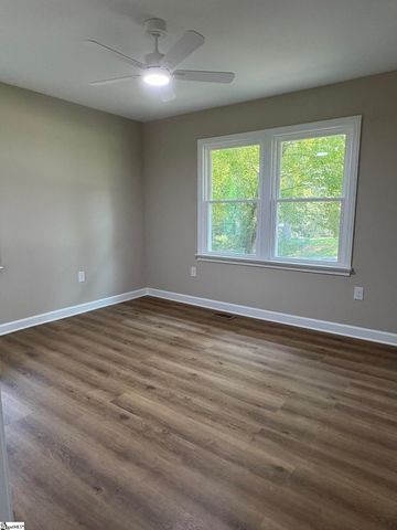 117 Anderson Avenue, Westminster, SC 29693