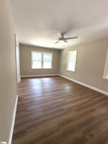 117 Anderson Avenue, Westminster, SC 29693