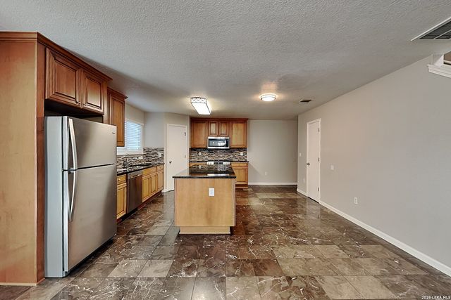 9647 Sandflat, San Antonio, TX 78245