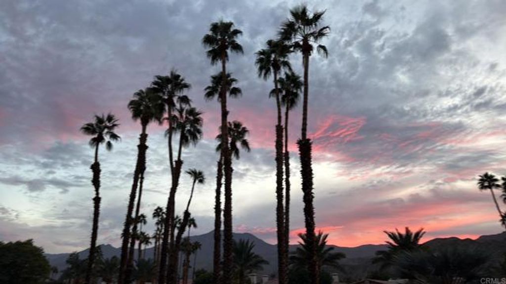 55244 Oak Tree A7, La Quinta, CA 92253