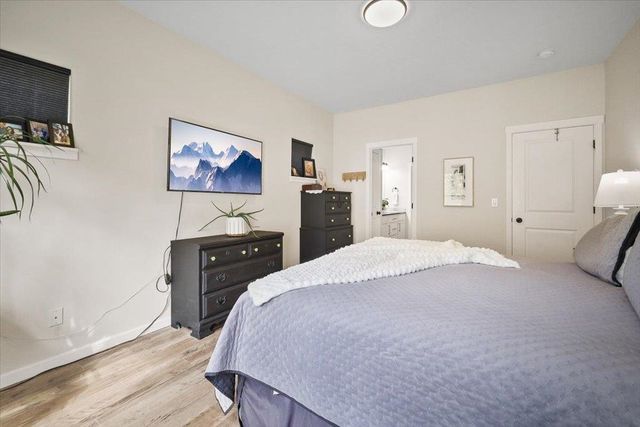 154 S Legacy Ridge Dr, Liberty Lake, WA 99019