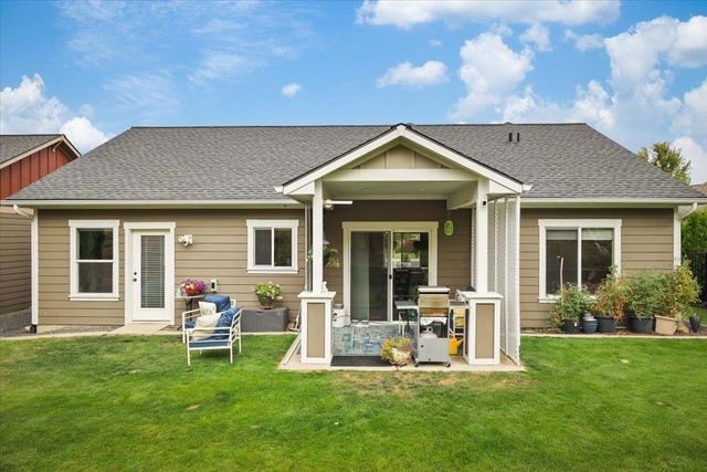 154 S Legacy Ridge Dr, Liberty Lake, WA 99019