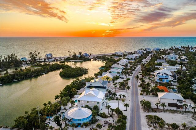 71 N GULF BOULEVARD, Placida, FL 33946