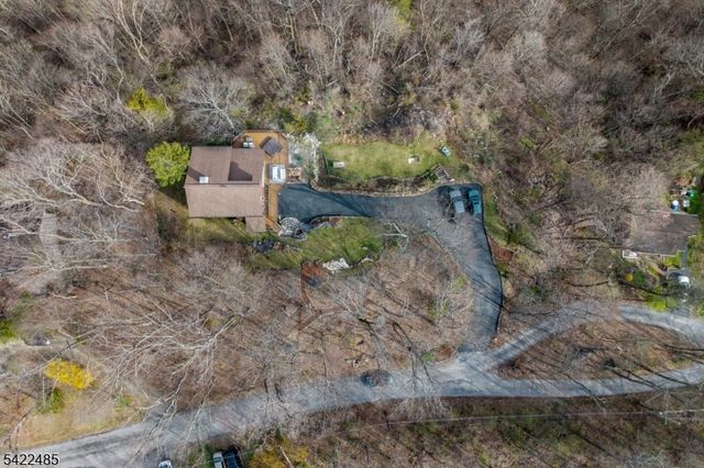 32 Evergreen Trl, Vernon Twp., NJ 07462