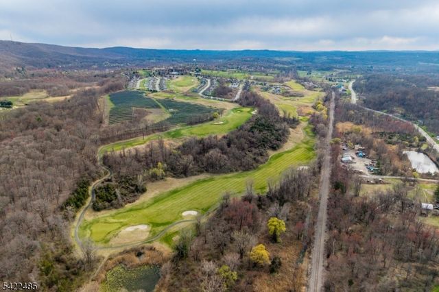 32 Evergreen Trl, Vernon Twp., NJ 07462