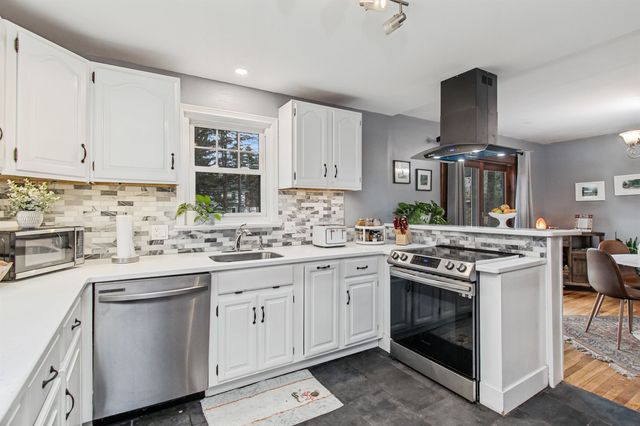 5047 Williston Road, Williston, VT 05495