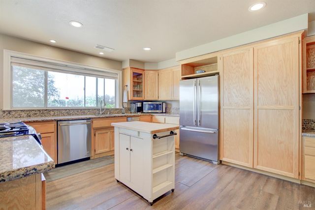 18525 Farquhar Rd, Cottonwood, CA 96022